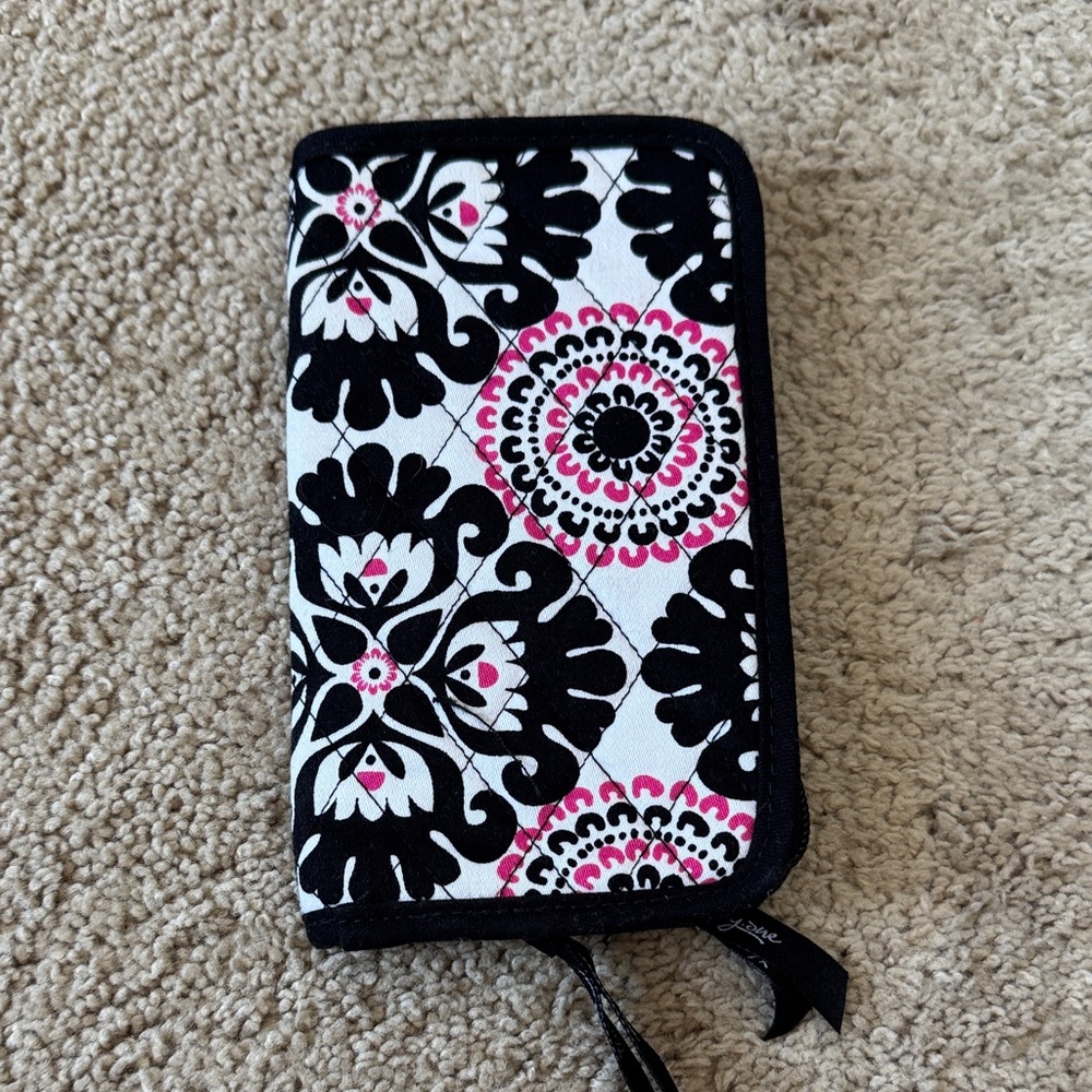 Stylish Black and Pink thirty one wallet